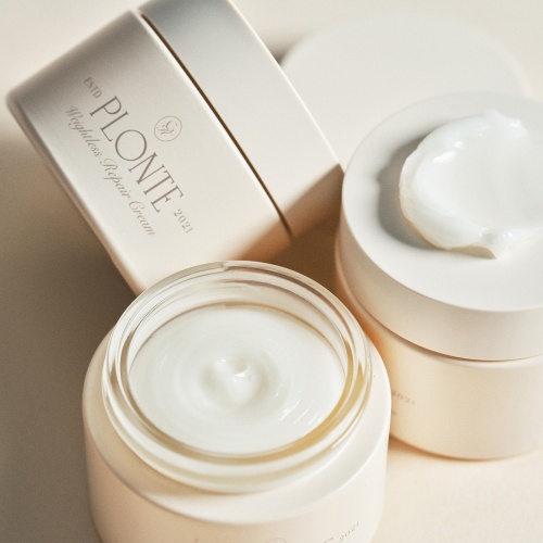 Обогащённый крем  для интенсивного восстановления с экстрактом хауттюйнии Ulleung Island Heartleaf  Weightless Repair Cream фото 3